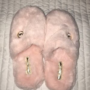 Micheal kors slippers